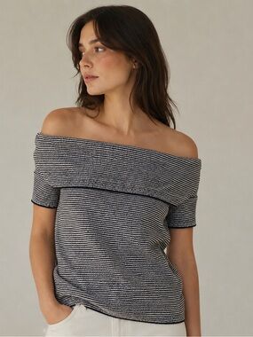 Anthropologie Striped Knit Off-Shoulder top in Navy & White, size L